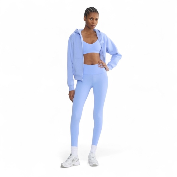 Golden Butter Cheeky Hi-rise 26” Legging in Dayflower Blue - Picture 11 of 11